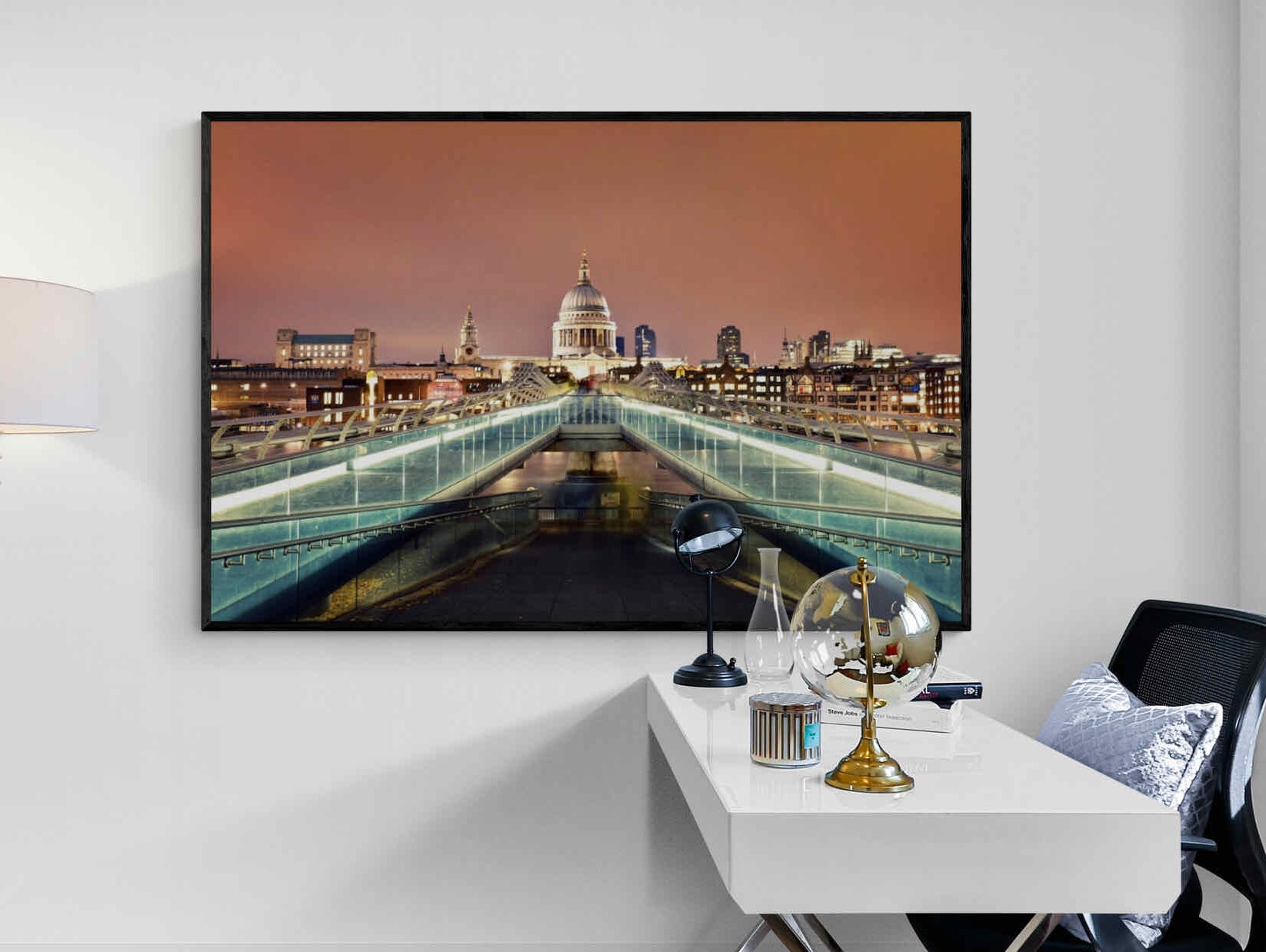 How to Decorate Your Office Space with Wall Art