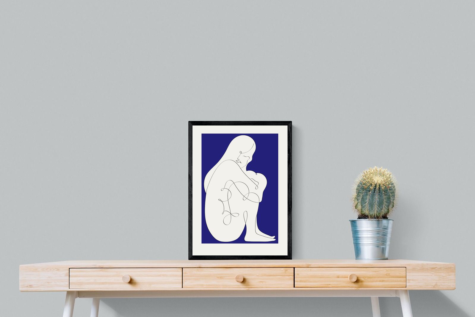 Pixalot Crouching Lady