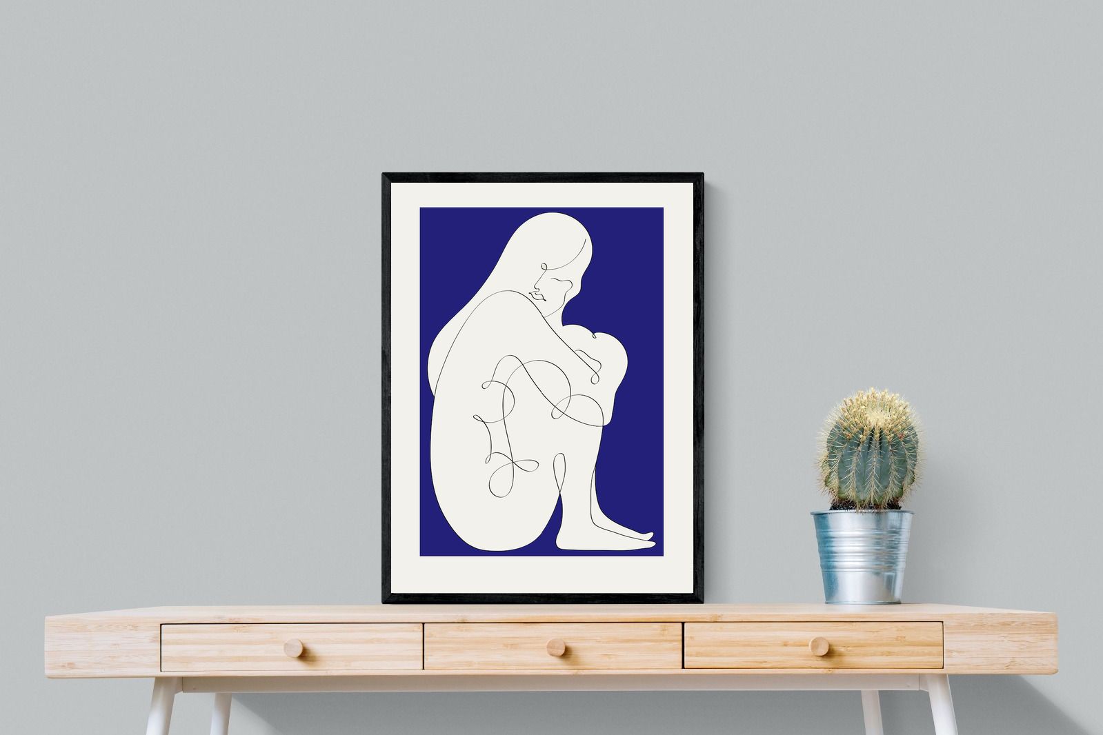 Pixalot Crouching Lady