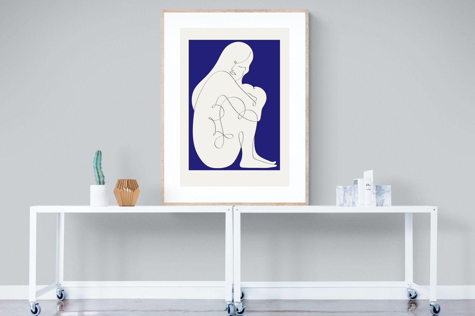 Pixalot Crouching Lady