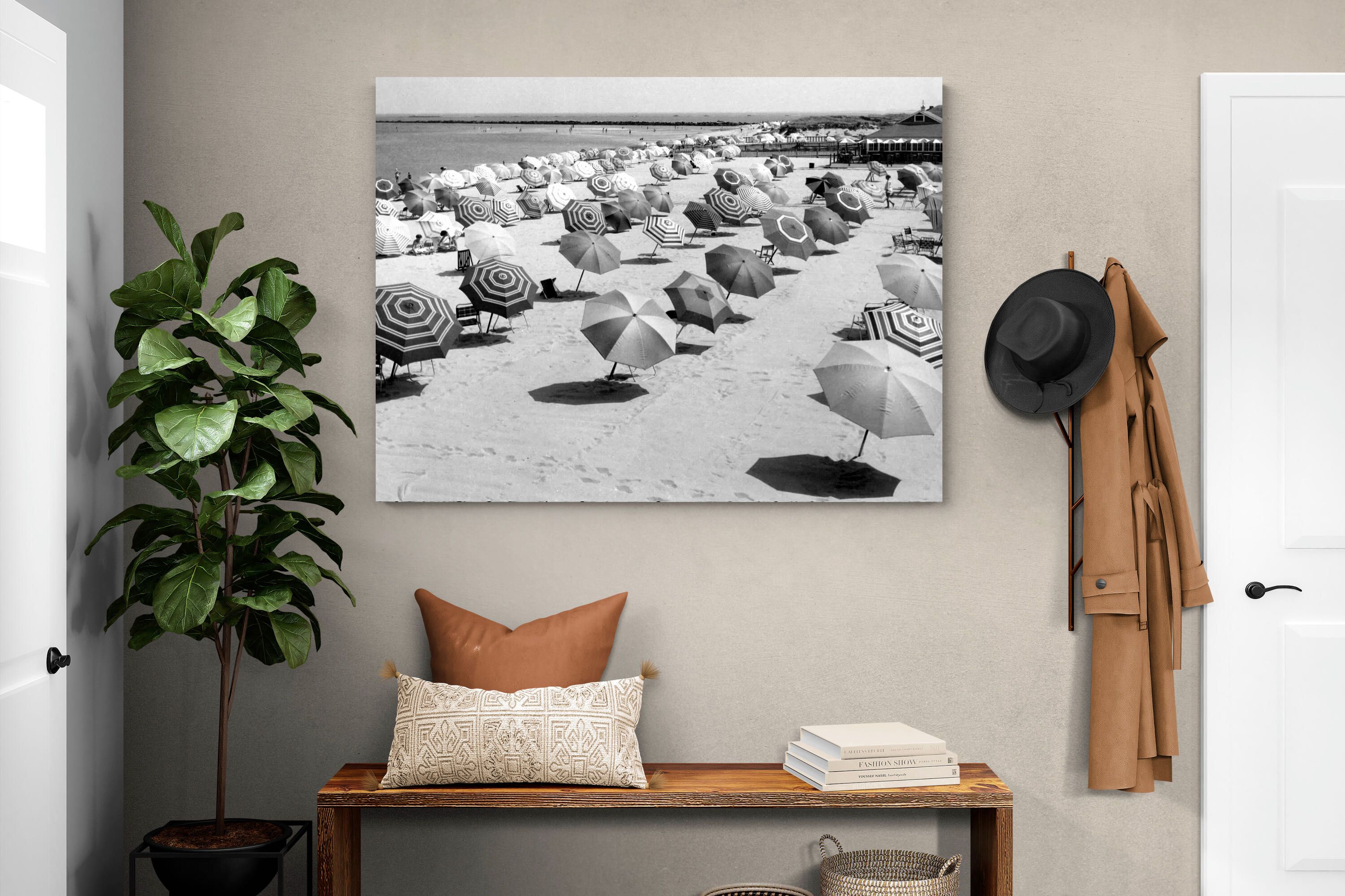 Pixalot Vintage Beach Umbrellas