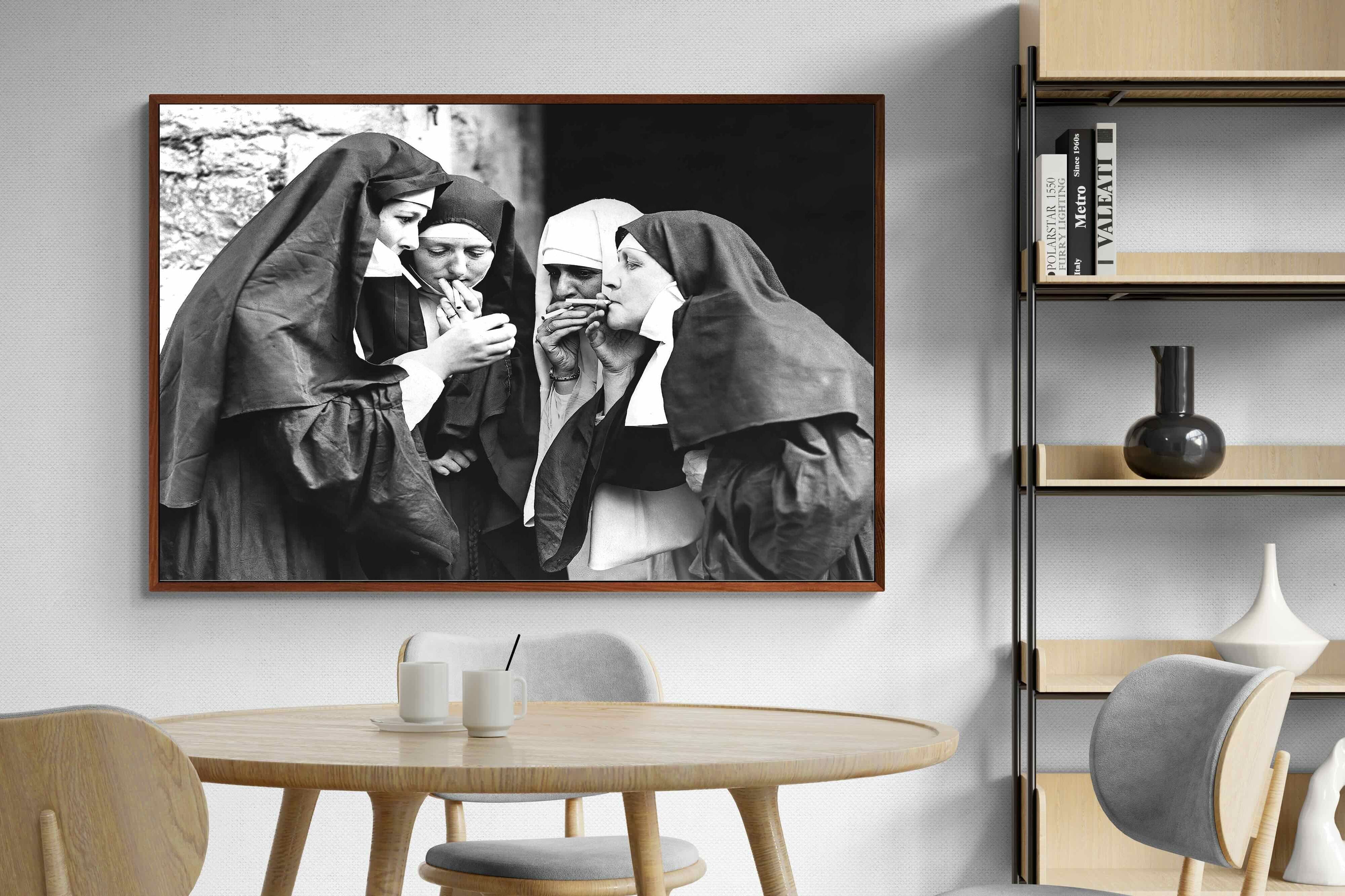 Pixalot ® Smoking Nuns