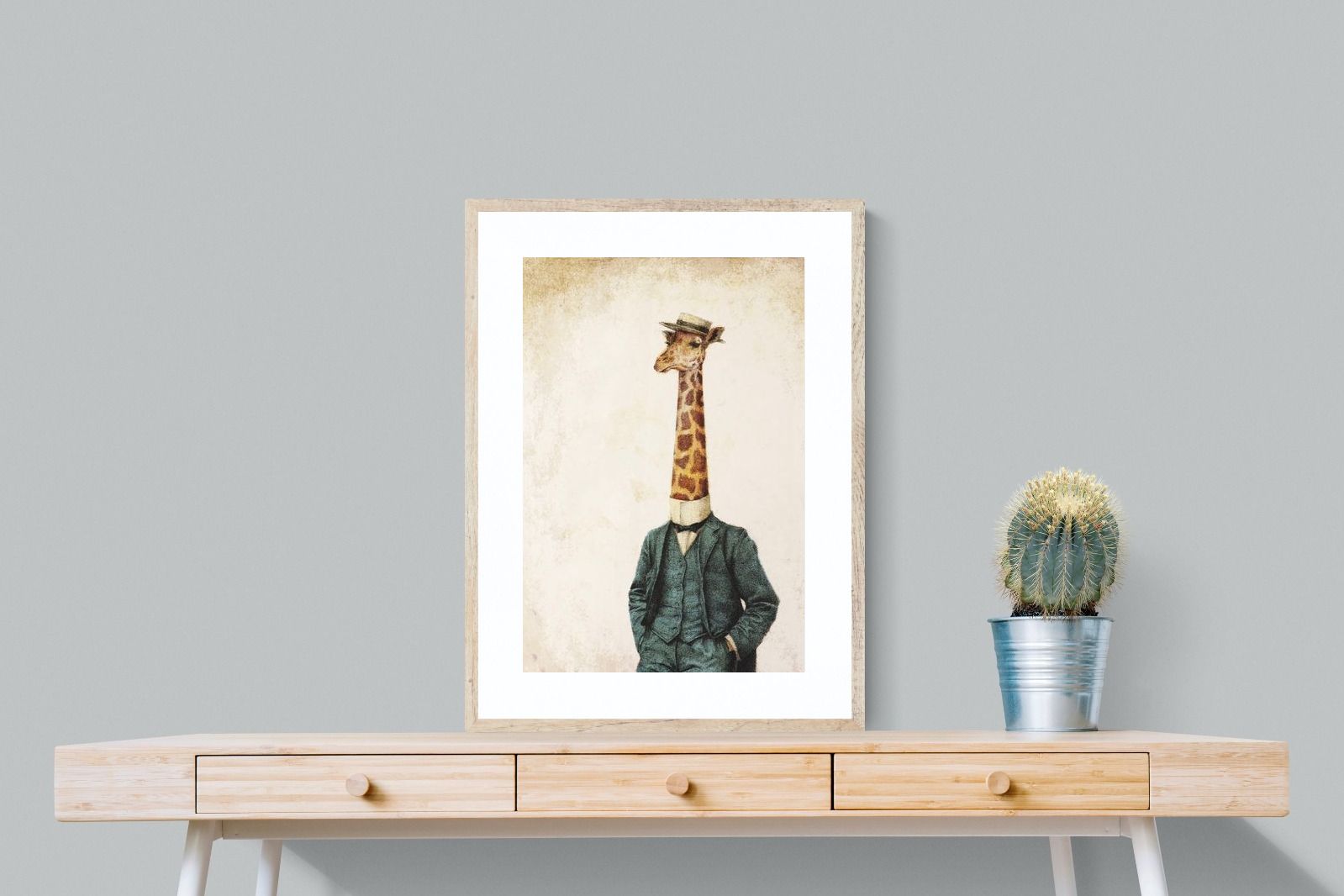 Pixalot Suited Giraffe