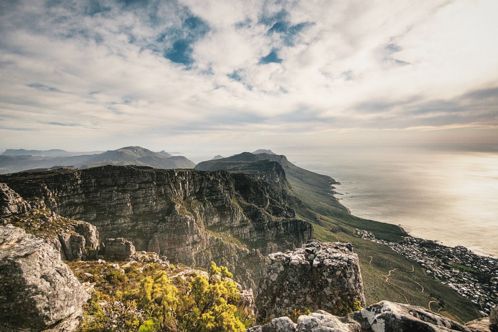 Twelve Apostles Vista