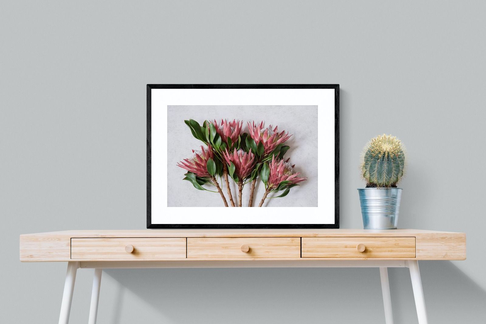 Pixalot Red Protea Bunch