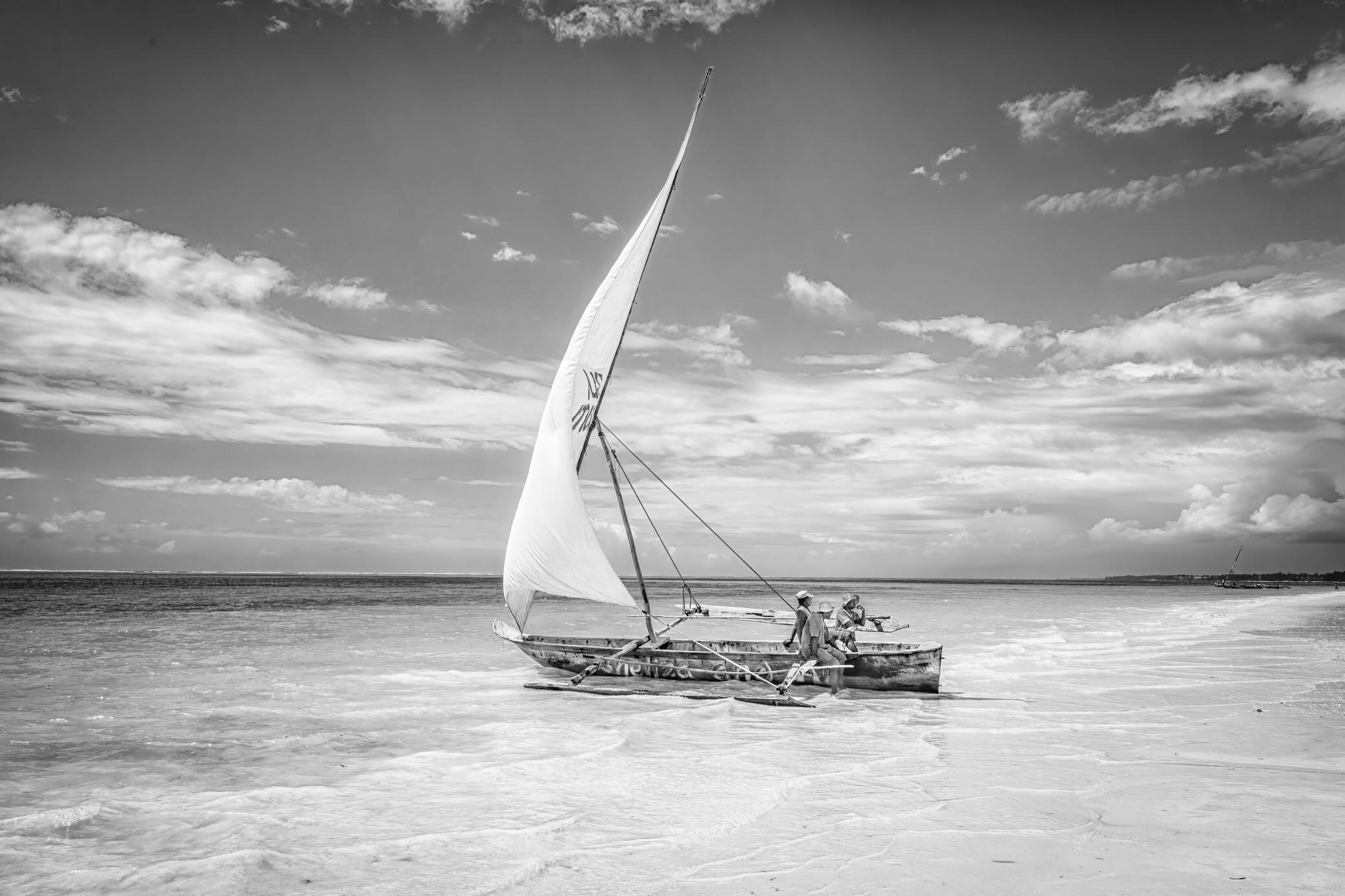 Zanzibar Dhow-Wall_Art-Pixalot