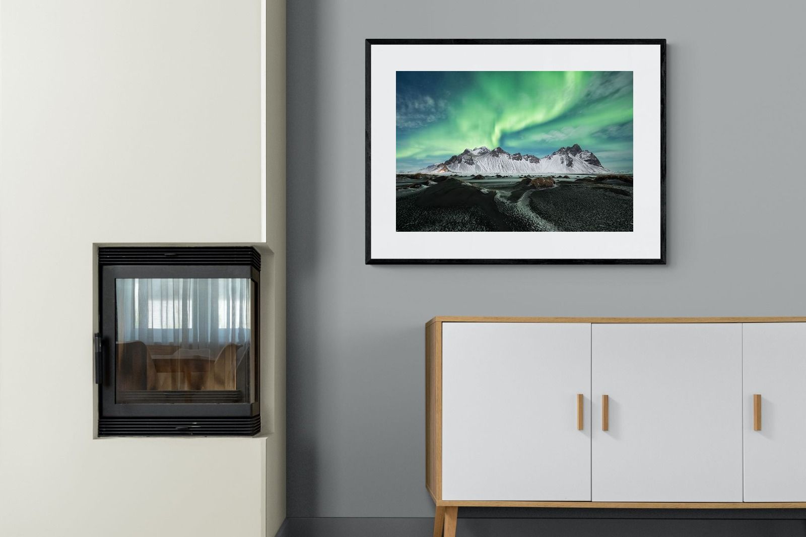 Pixalot Aurora Over Ice