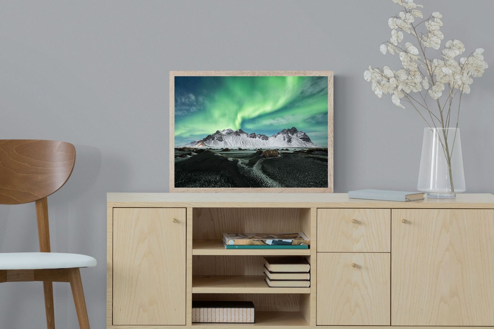 Pixalot Aurora Over Ice
