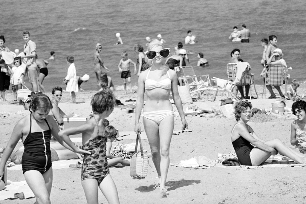 Beach Fashion 1960's-Wall_Art-Pixalot