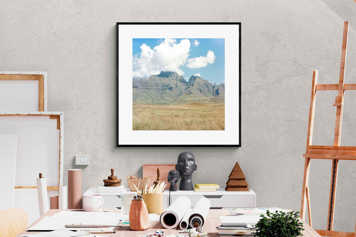 Pixalot ® Drakensberg Amphitheatre