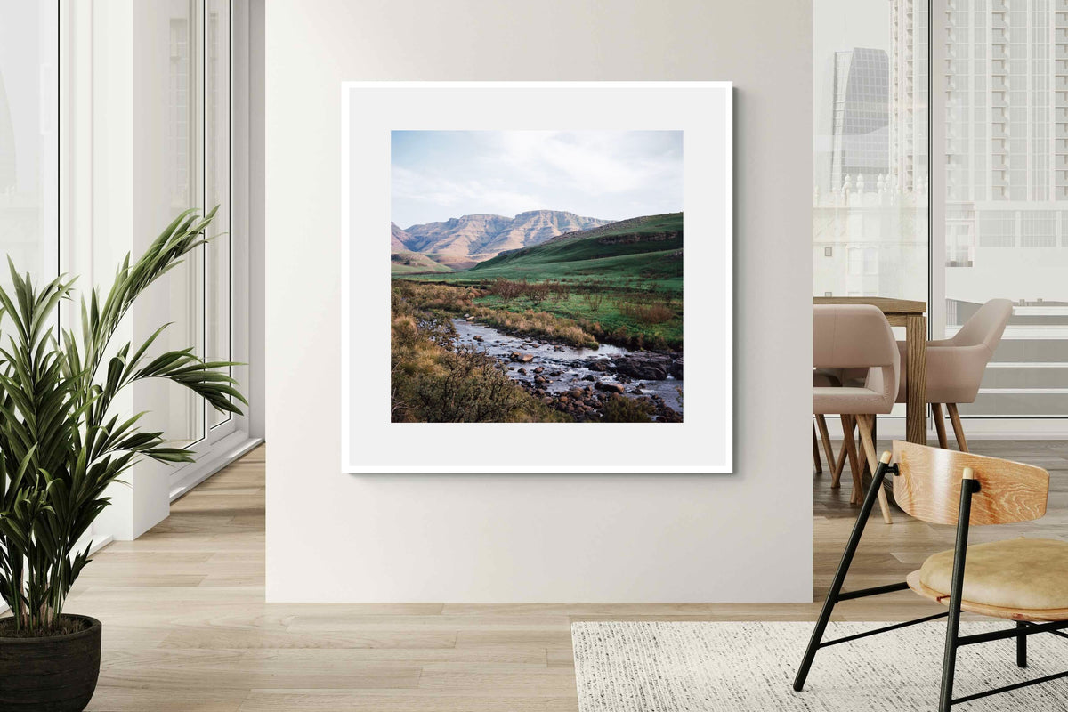 Pixalot ® Drakensberg Mountain River
