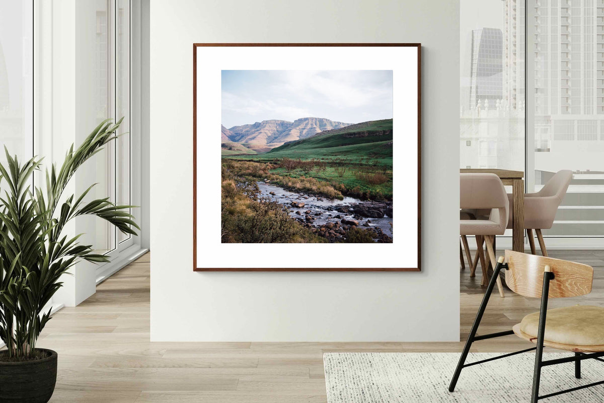 Pixalot ® Drakensberg Mountain River