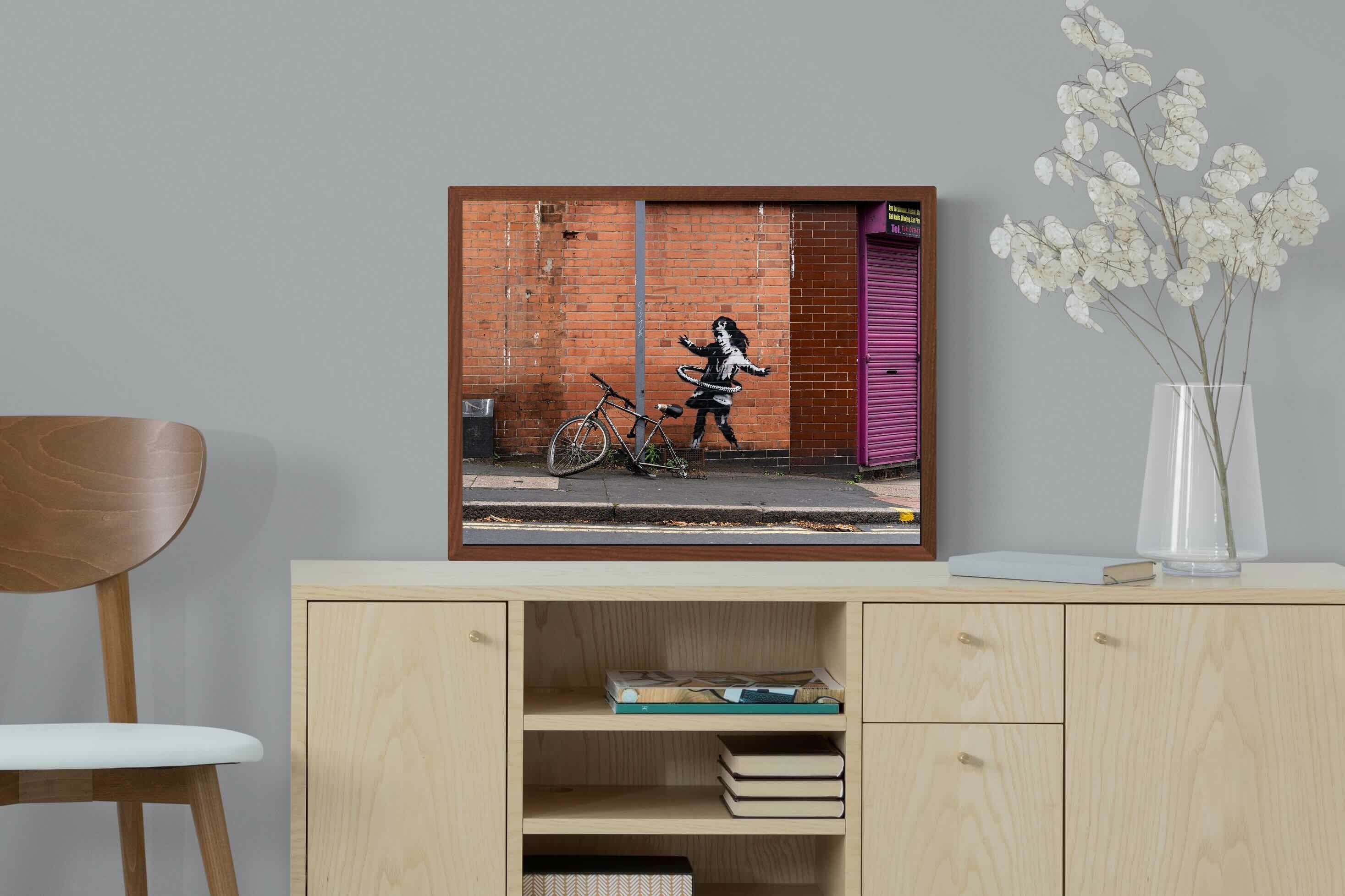 Pixalot Hula Hooping Girl