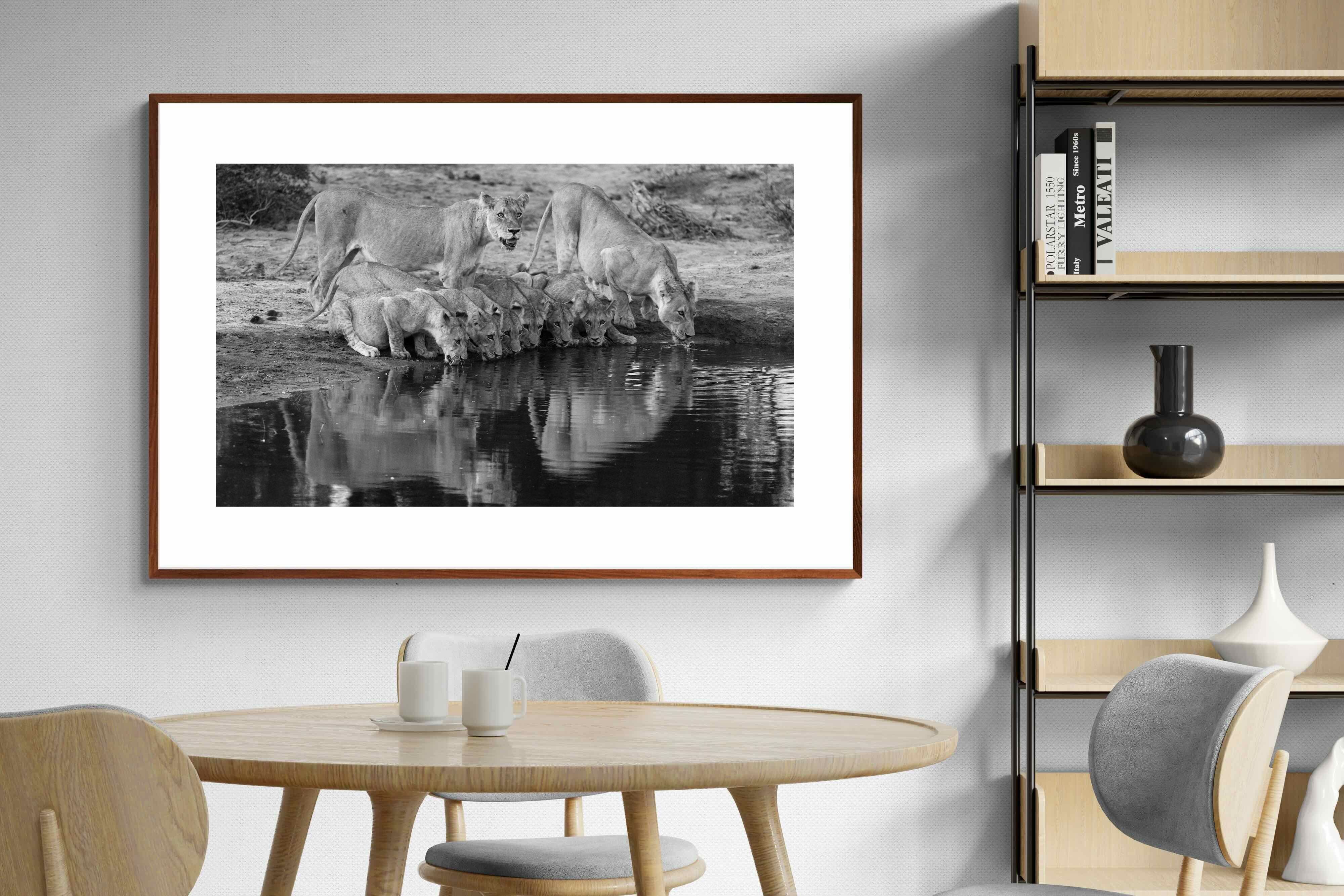 Pixalot ® Lion Lake Family