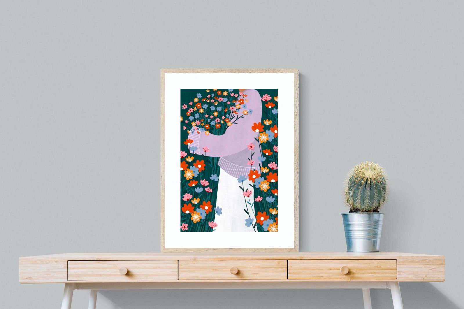 Pixalot ® Holding Flowers