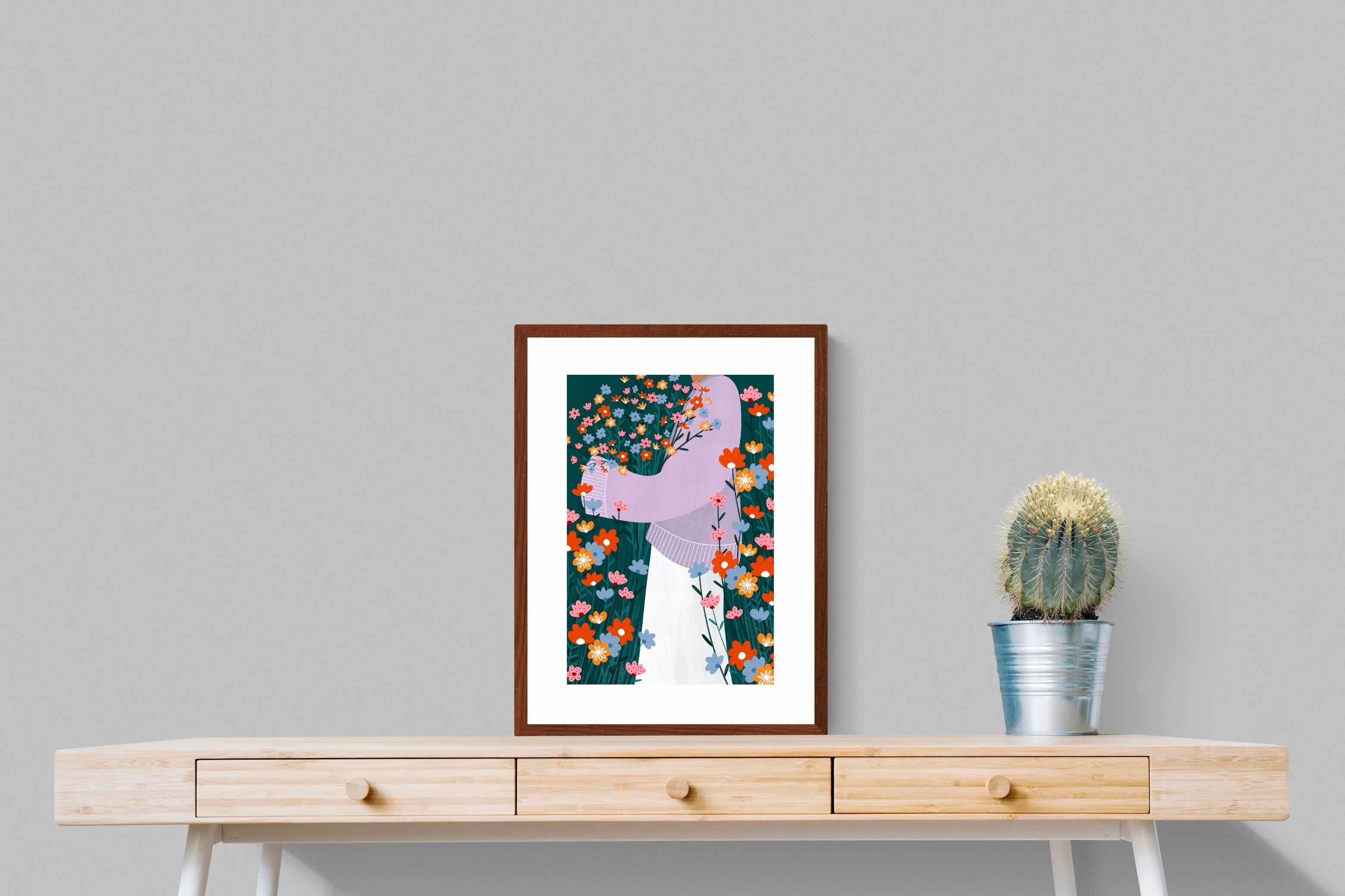 Pixalot ® Holding Flowers