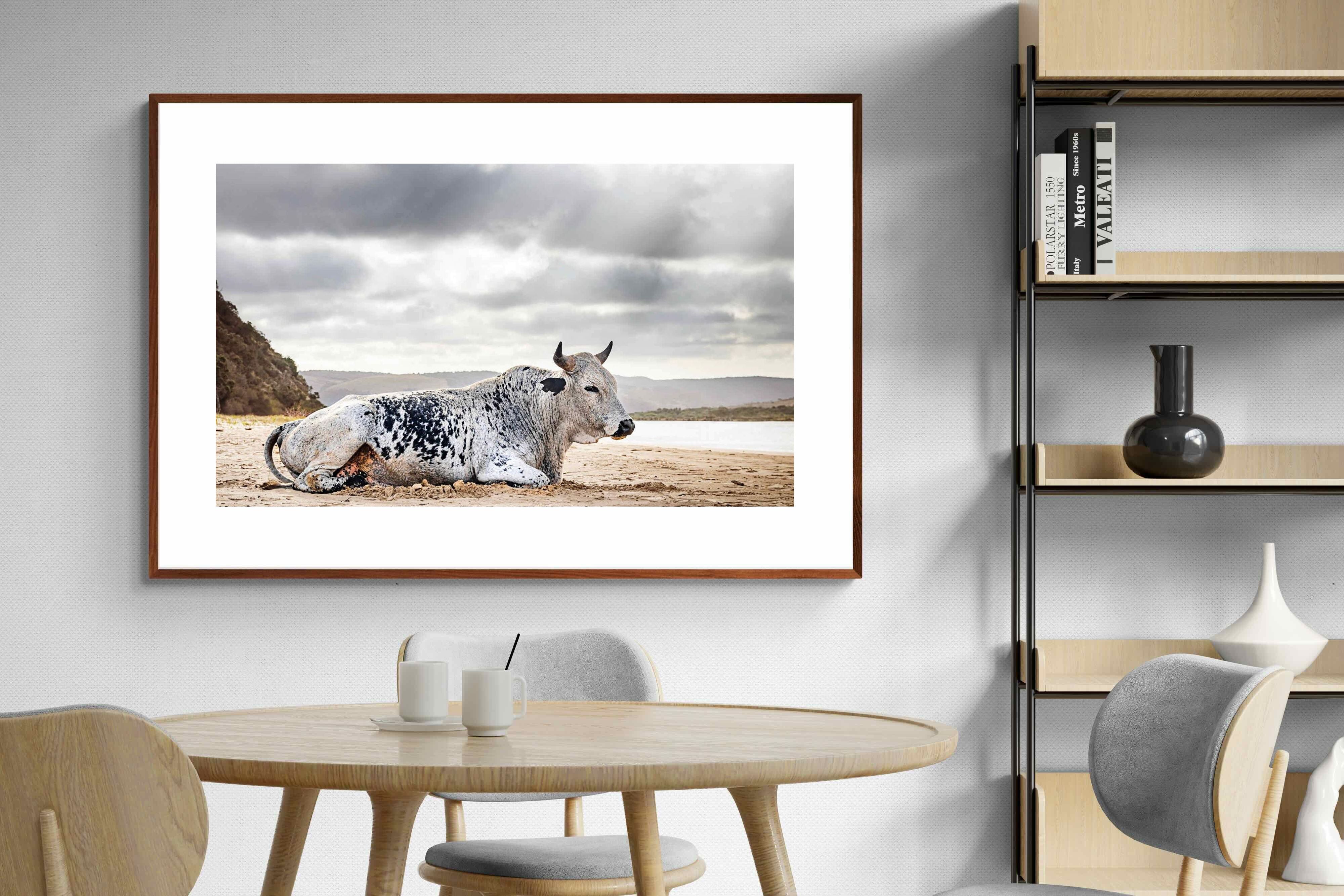 Pixalot ® Resting Bull