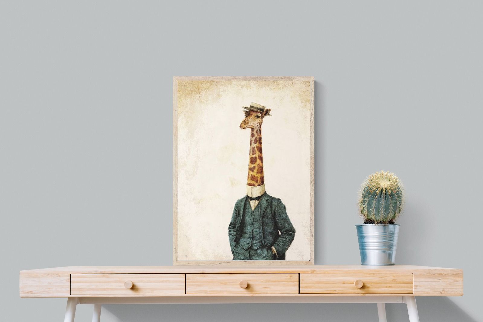 Pixalot Suited Giraffe