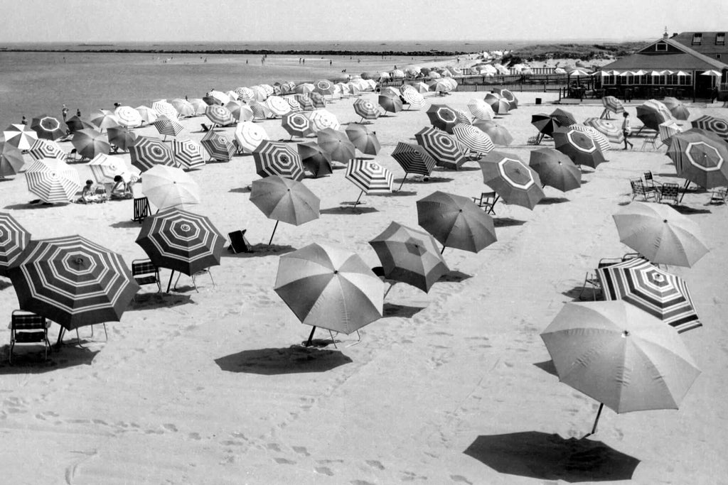 Vintage Beach Umbrellas-Wall_Art-Pixalot