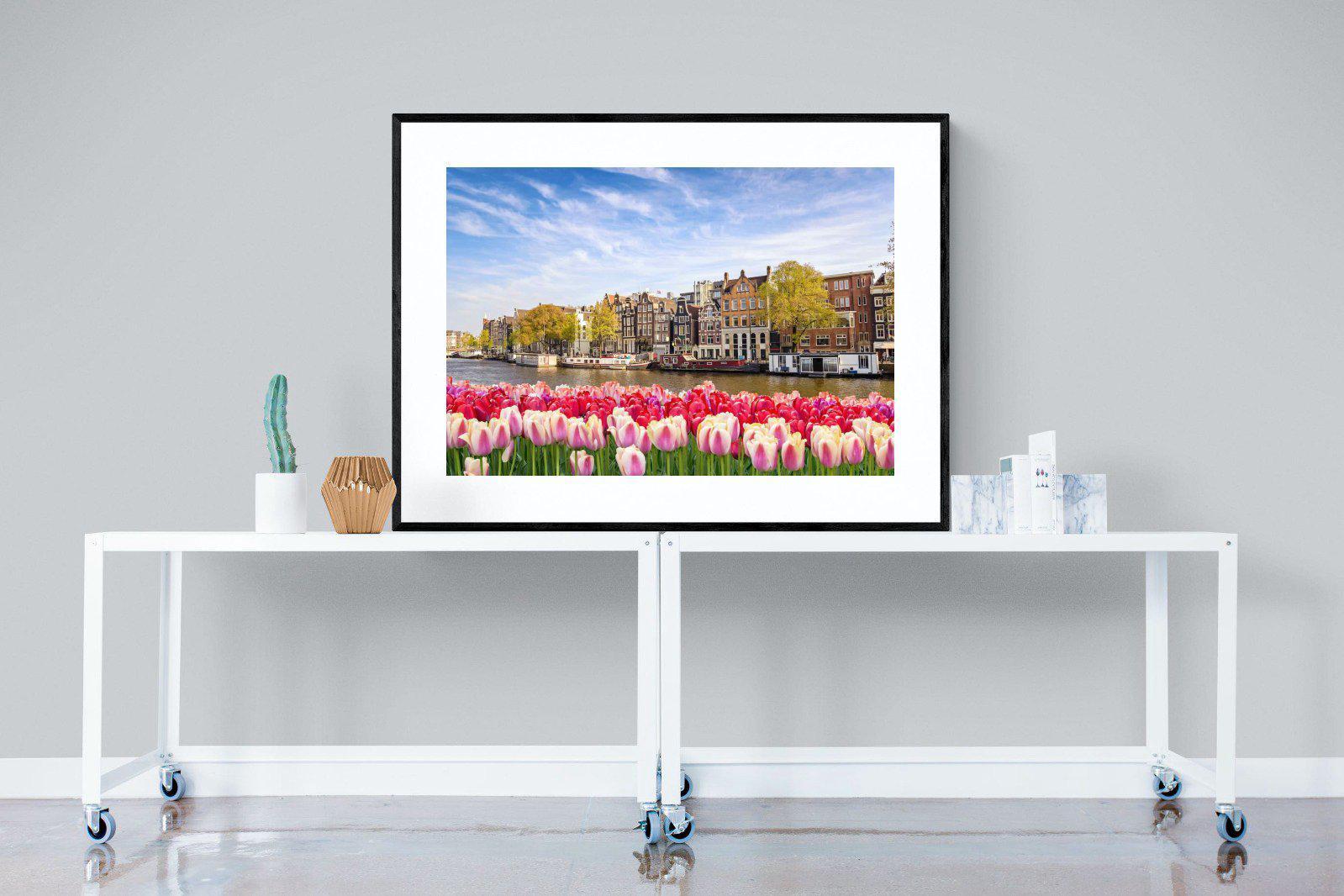 City Tulips-Wall_Art-120 x 90cm-Framed Print-Black-Pixalot