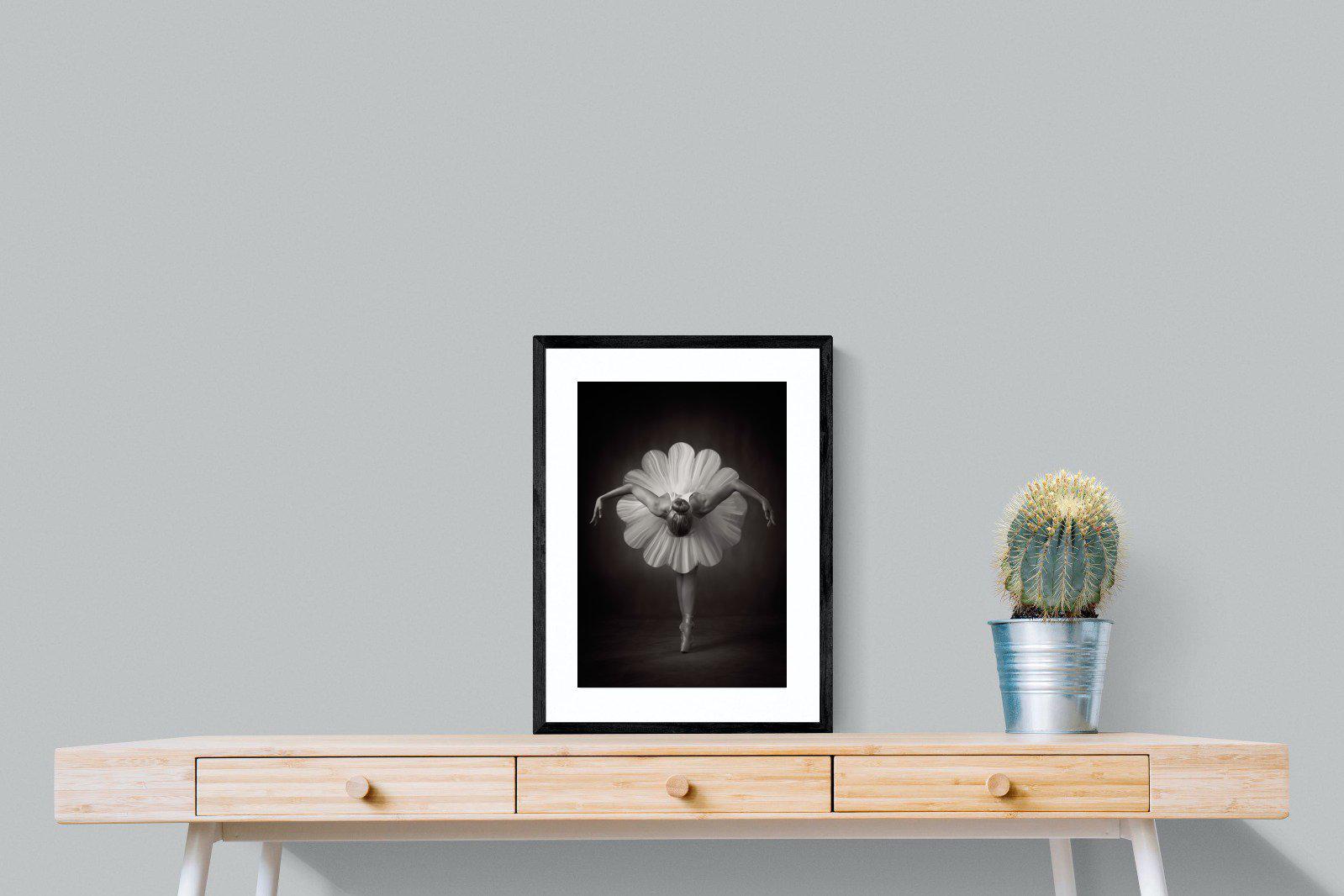 Curtsy-Wall_Art-45 x 60cm-Framed Print-Black-Pixalot