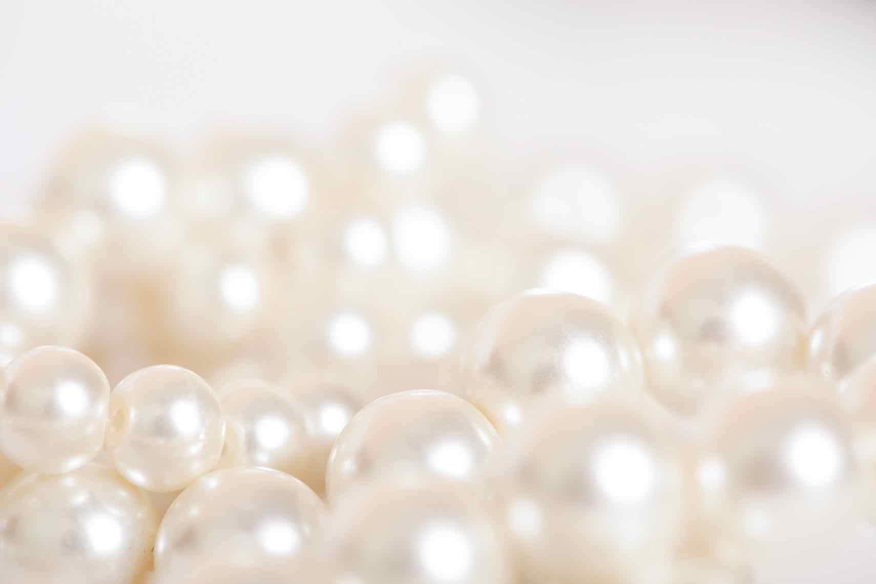 Pearls-Wall_Art-Pixalot
