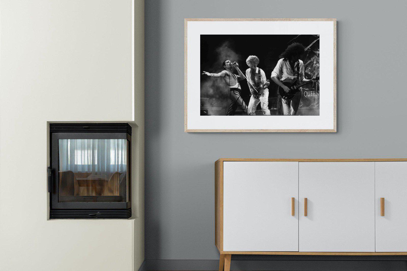 Queen-Wall_Art-100 x 75cm-Framed Print-Wood-Pixalot