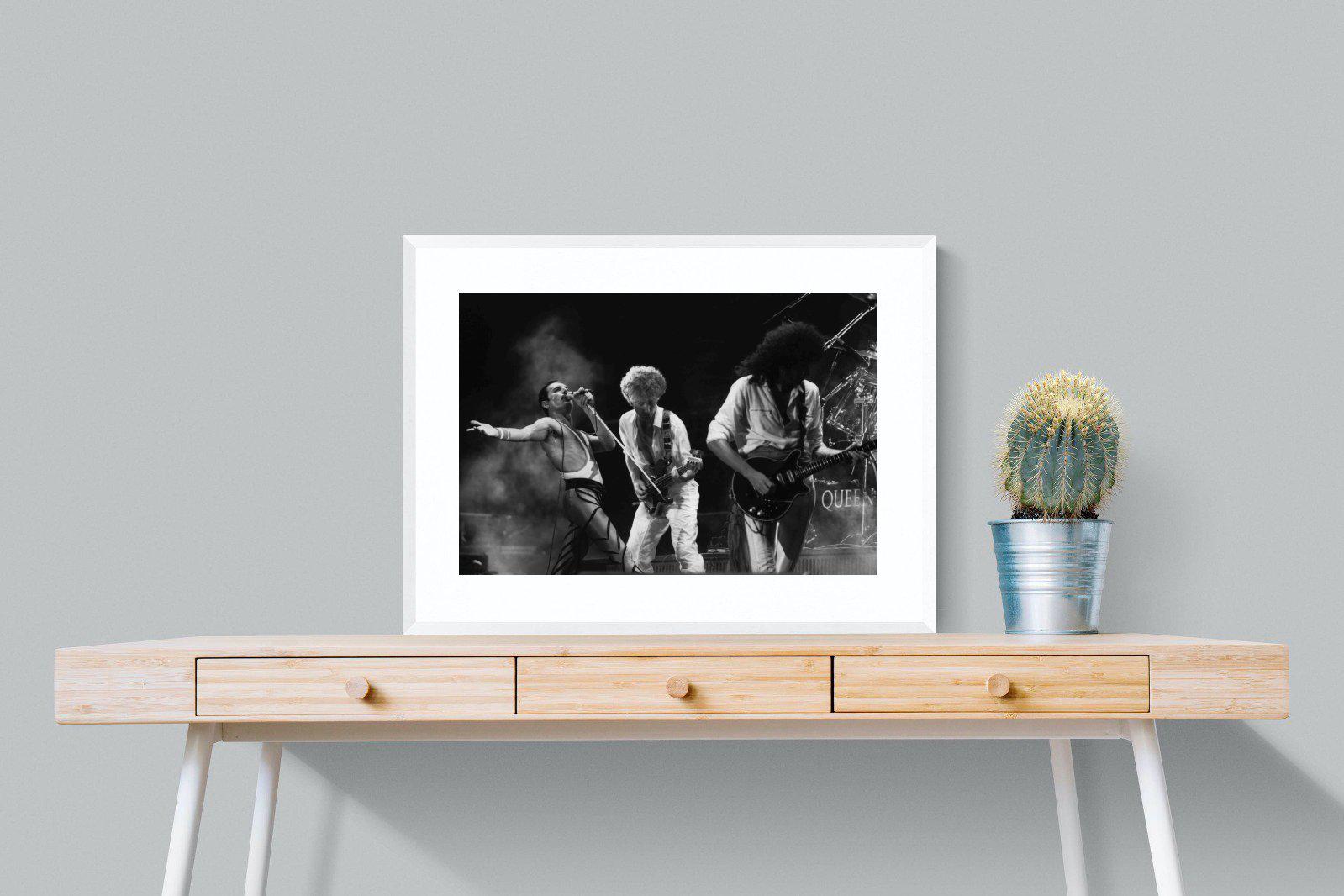Queen-Wall_Art-80 x 60cm-Framed Print-White-Pixalot