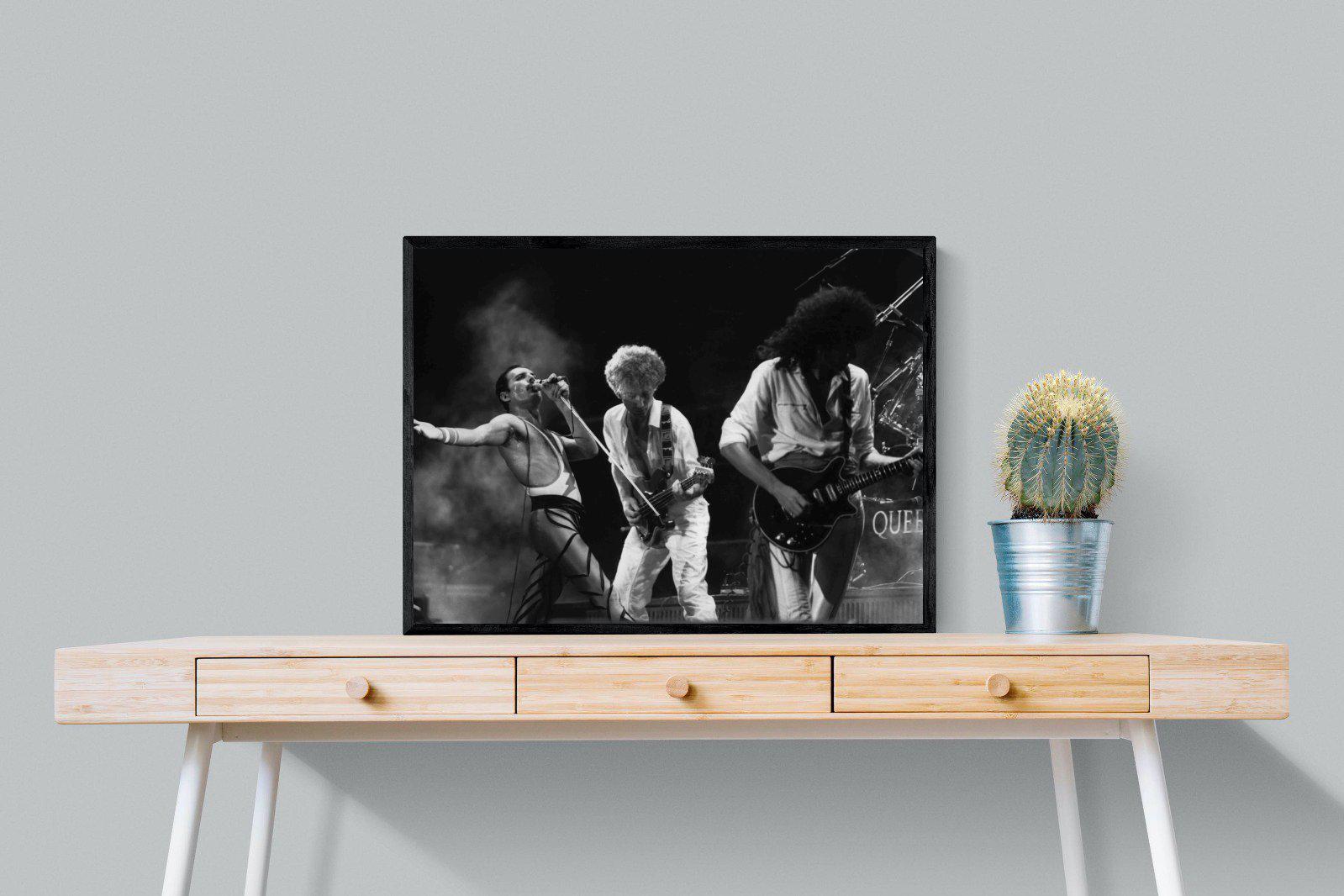 Queen-Wall_Art-80 x 60cm-Mounted Canvas-Black-Pixalot