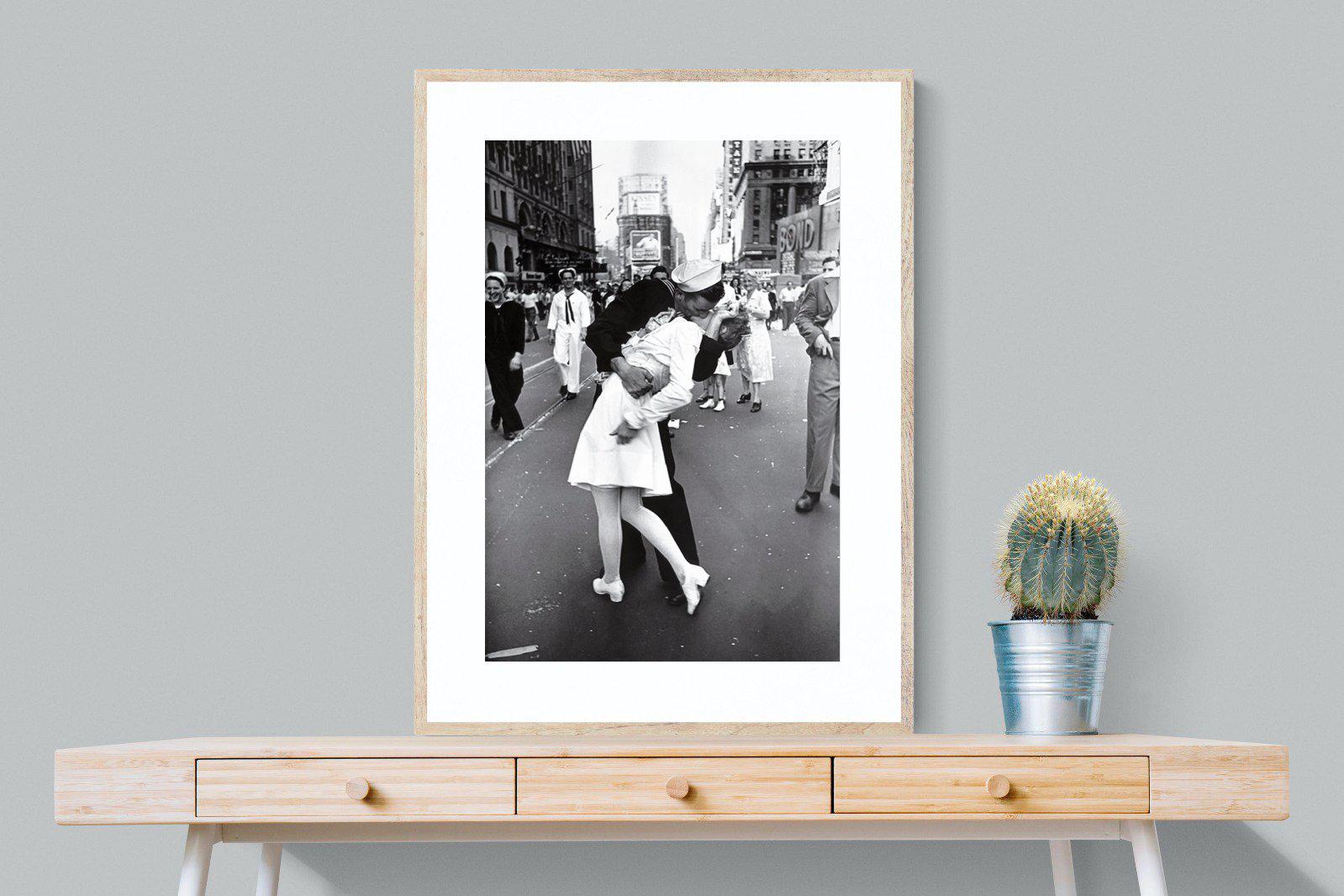 V-J Day-Wall_Art-75 x 100cm-Framed Print-Wood-Pixalot
