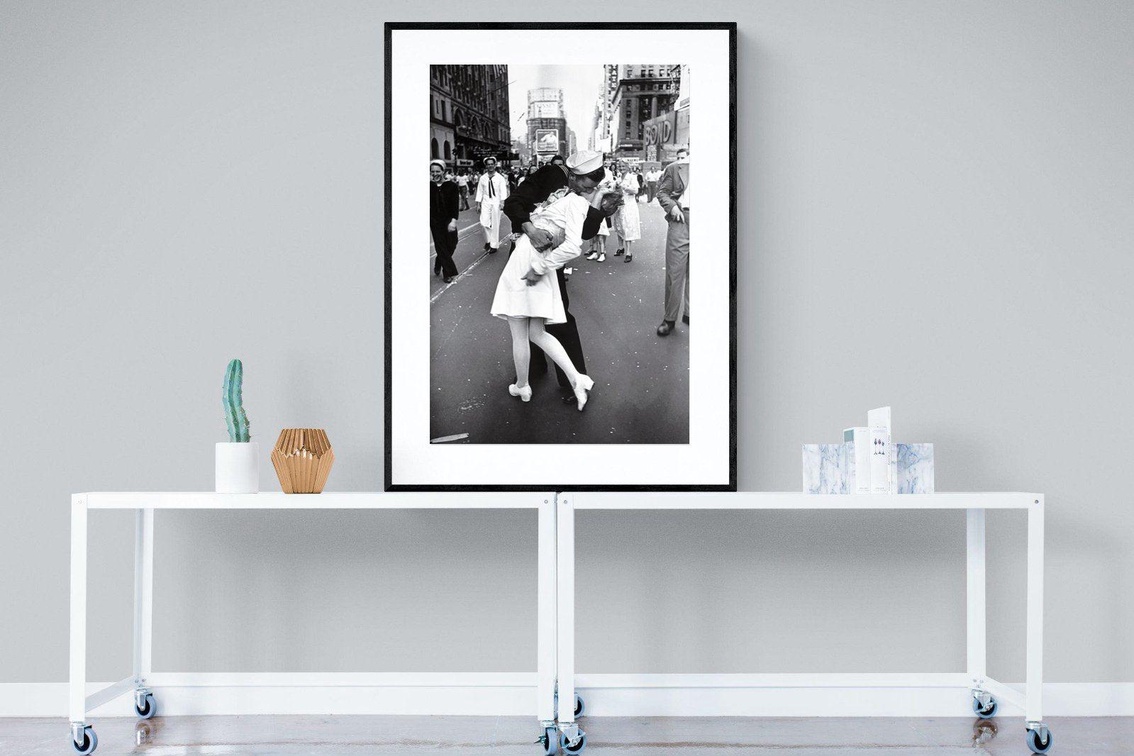 V-J Day-Wall_Art-90 x 120cm-Framed Print-Black-Pixalot