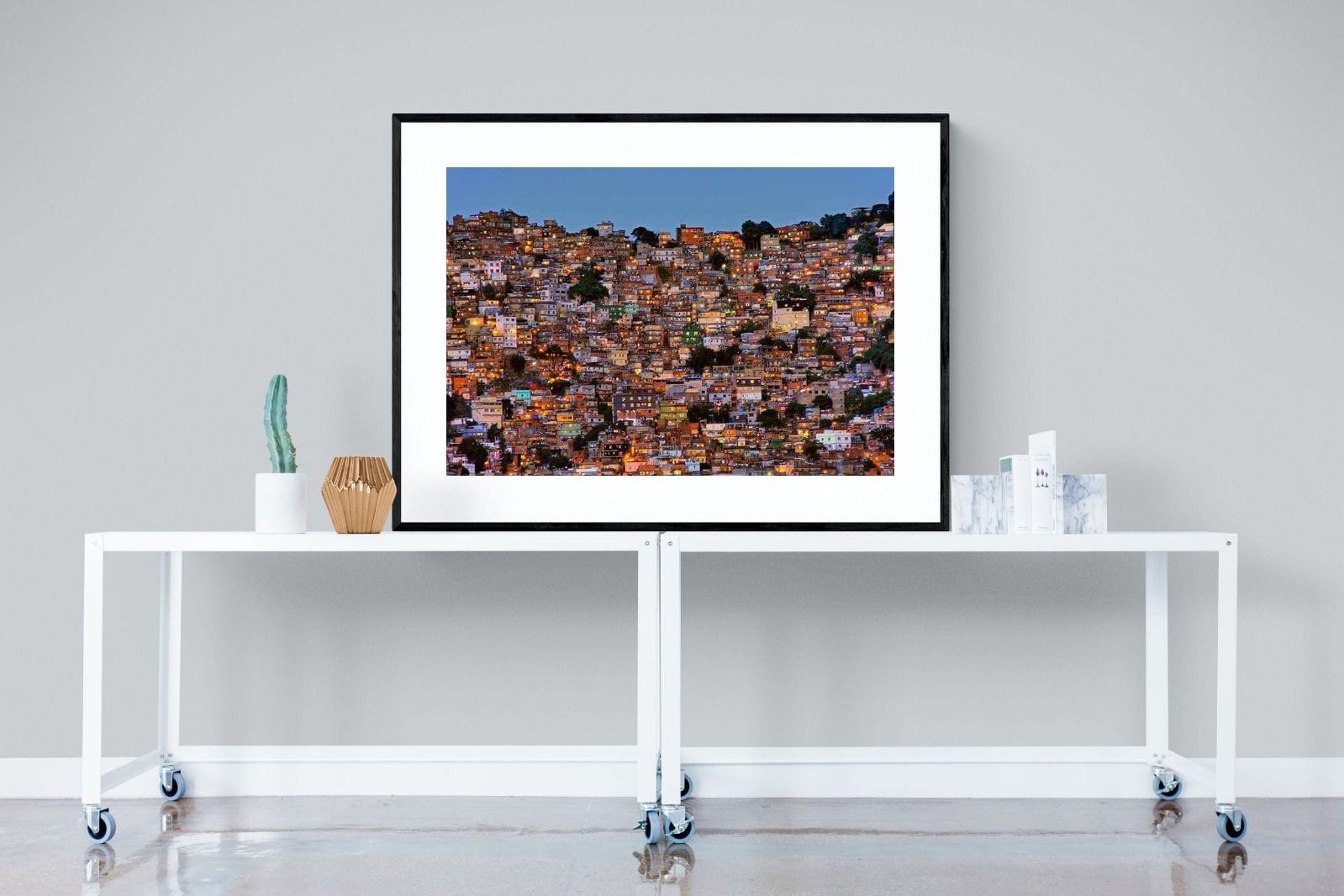 Favela da Rocinha-Wall_Art-120 x 90cm-Framed Print-Black-Pixalot